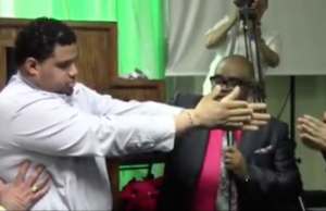 Pastor hace un gran Milagro en cámaras